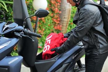 Sering Membawa Barang Berat di Motor? Hati-Hati, Pengaruhnya Bukan Cuma pada Tarikan!